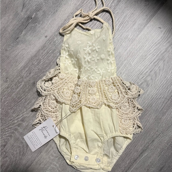 Reverie Threads Romper Bundle - Picture 3 of 3